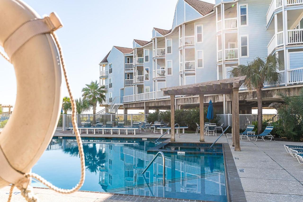 Apartment Steps To Pool And Beachamazing Views From Two Balconies Galveston