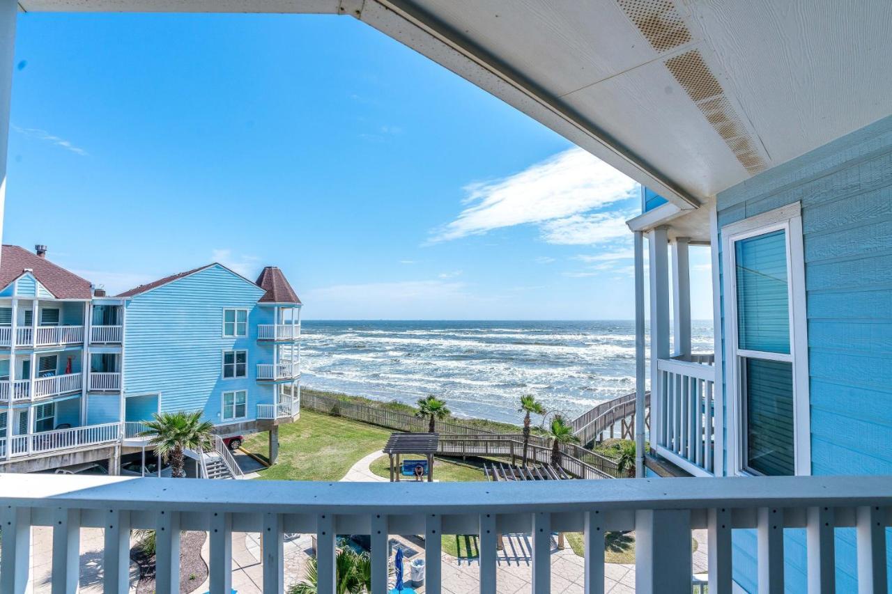 Apartment Steps To Pool And Beachamazing Views From Two Balconies