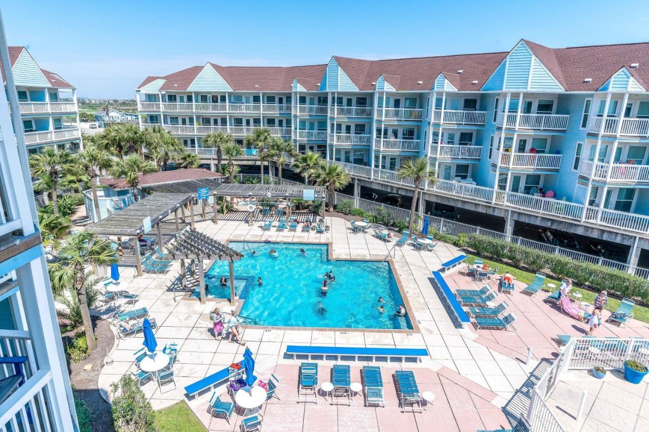 Steps To Pool And Beachamazing Views From Two Balconies *