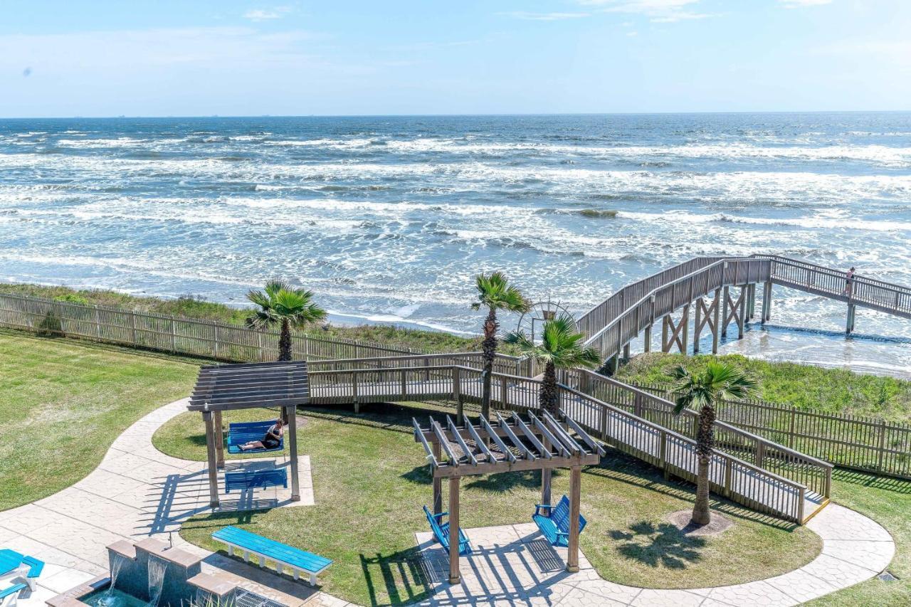 Steps To Pool And Beachamazing Views From Two Balconies Apartment Galveston